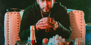 A RITMO DE CORRIDO MEXICANO, DIEGO A LA VOZ PRESENTA «GLOPETA»