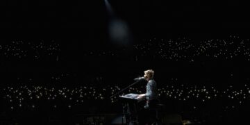 EL ARTISTA BENÚ, LA ESTRELLA REVELACIÓN CONSIDERADO COMO EL MEJOR SHOW DE LA NOCHE EN EL FLIP & FOLD MUSIC FEST